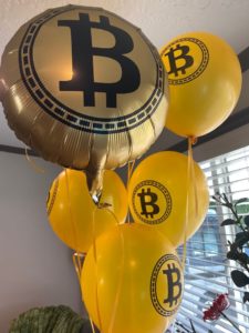 Happy birthday bitcoin decoration 