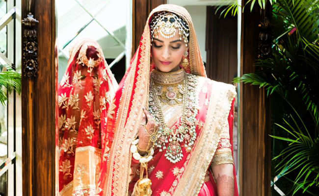 Sonam Kapoor , marriage, bollywood weddings