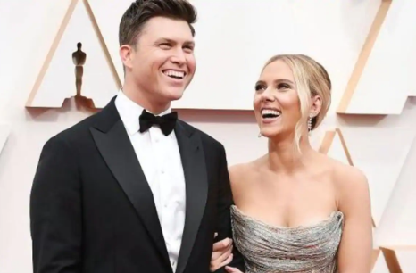 Scarlett Johansson and Colin Jost tie the knot