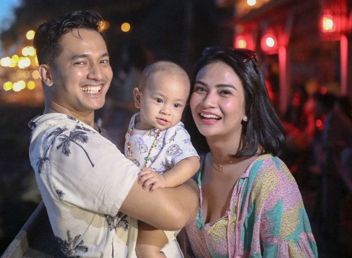 Indonesian Actress Venessa Angel With Husband Febri Andriansyah Died Away Check Cause Of Death Bio Images & networth