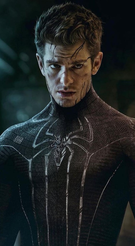 Is Andrew Garfield Gay or Straight