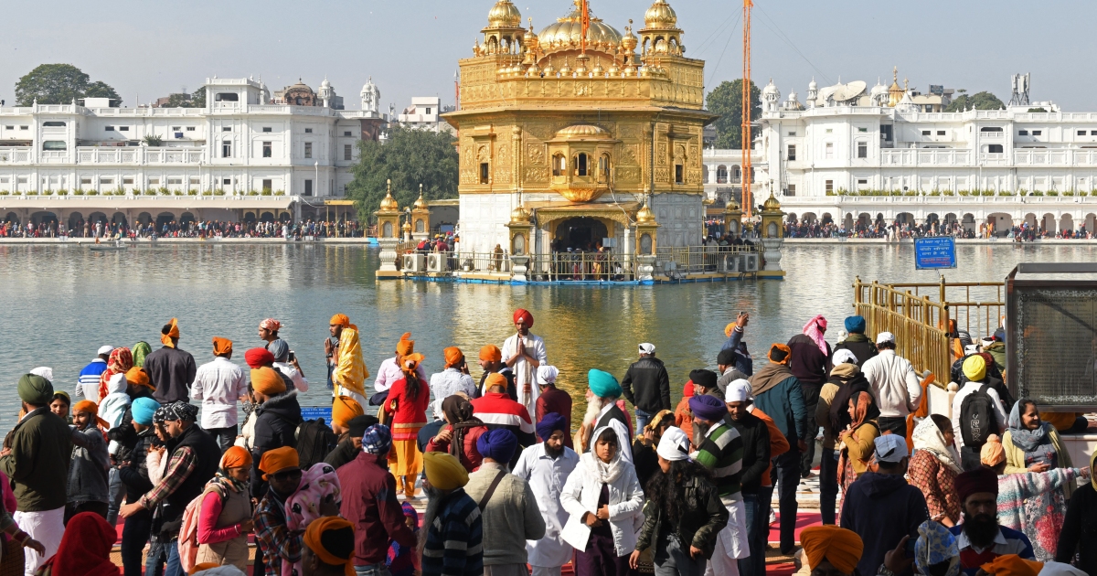 Man Beaten to Death at Sikh Golden Temple