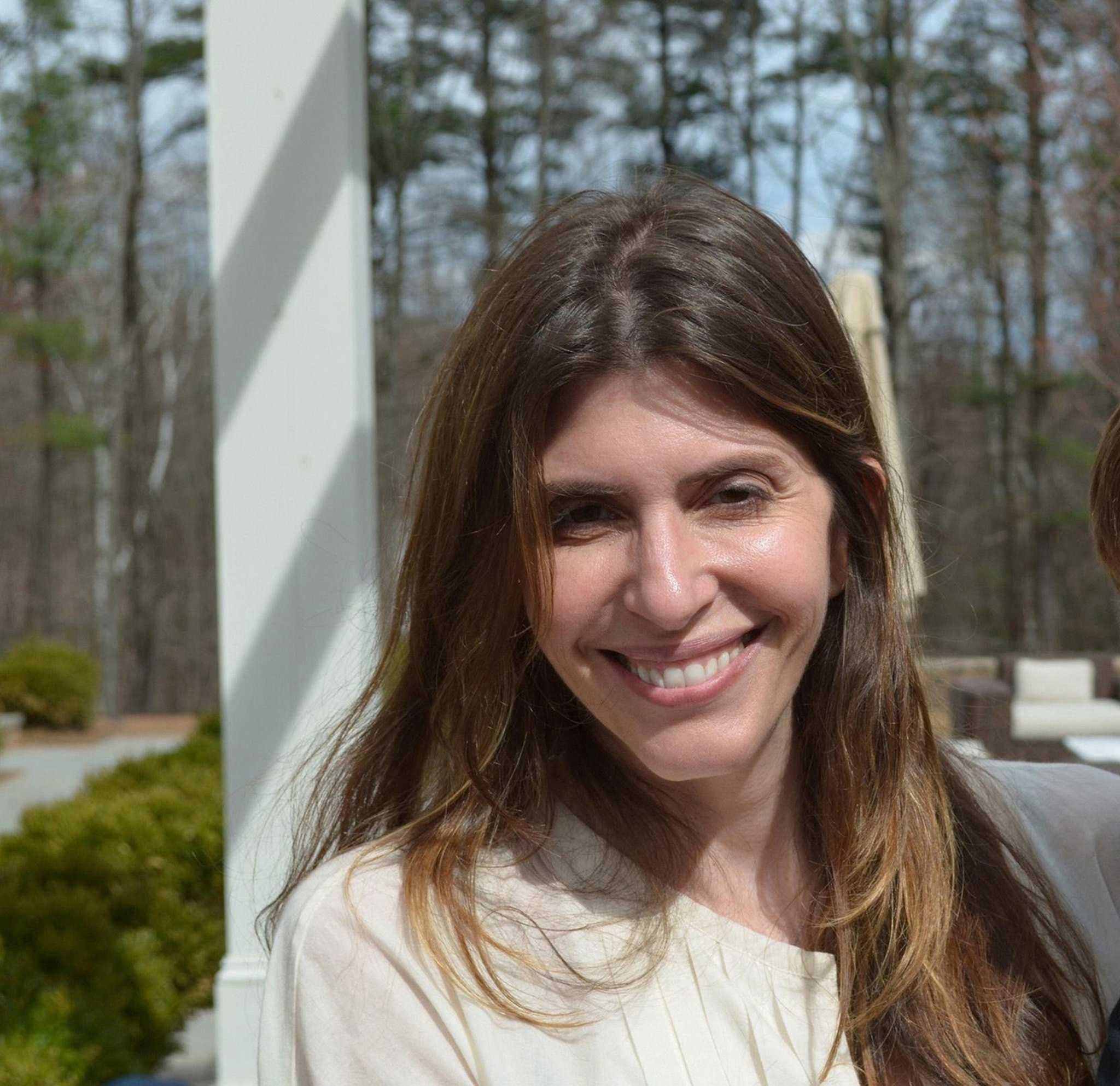 Who Was Jennifer Dulos American Woman Went Missing In 2019 Husband and Girlfriend Was Charged Pictures
