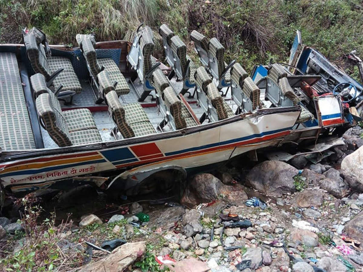 Uttarakhand Bus Accident Updates 26 Dead Bodies Recovered & 4 Injured Reported